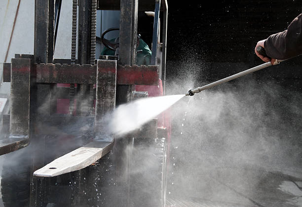 Roof Power Washing Services in Morton, IL